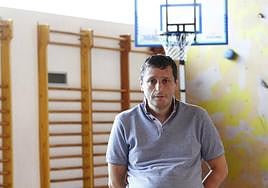 Emilio García, en el gimnasio del Colegio Santo Tomás.