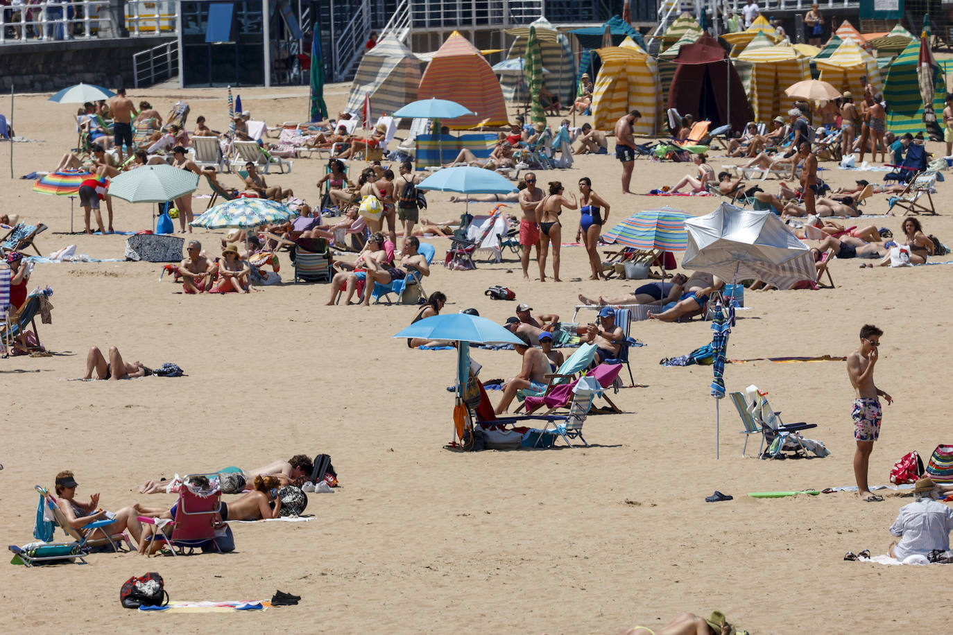 Asturias, a remojo para aliviar el calor