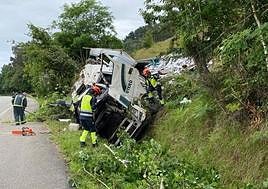 El suceso ocurrió a la altura de la localidad llanisca de Buelna.