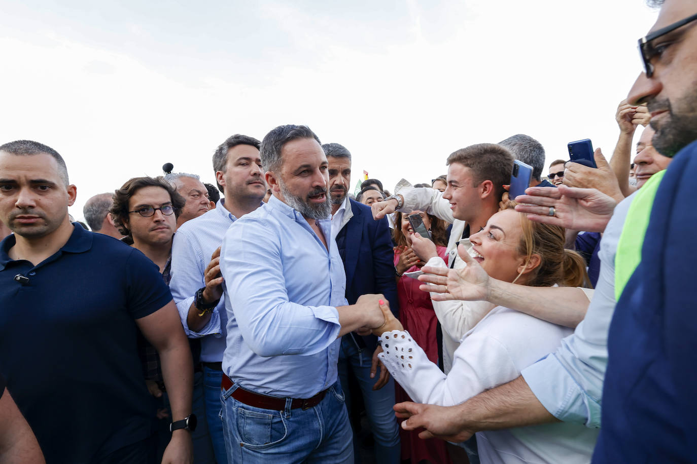Así ha sido el acto de Santiago Abascal en Gijón