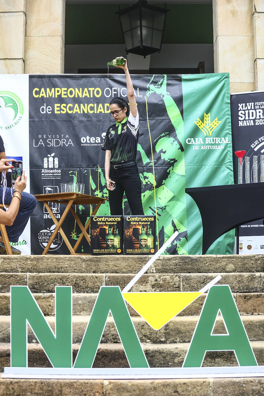 Wilkin Aquiles, rey de los escanciadores en Nava