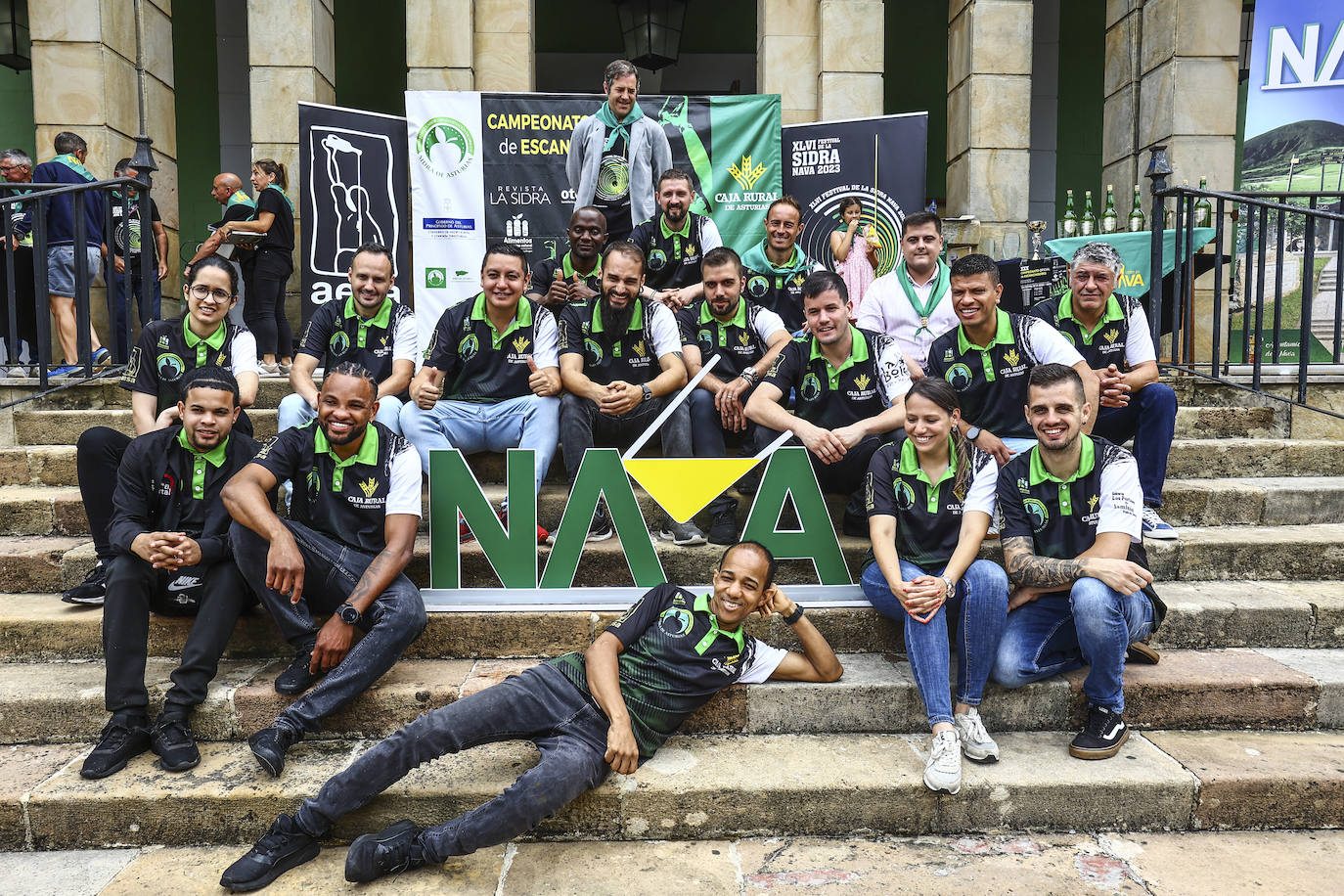 Wilkin Aquiles, rey de los escanciadores en Nava