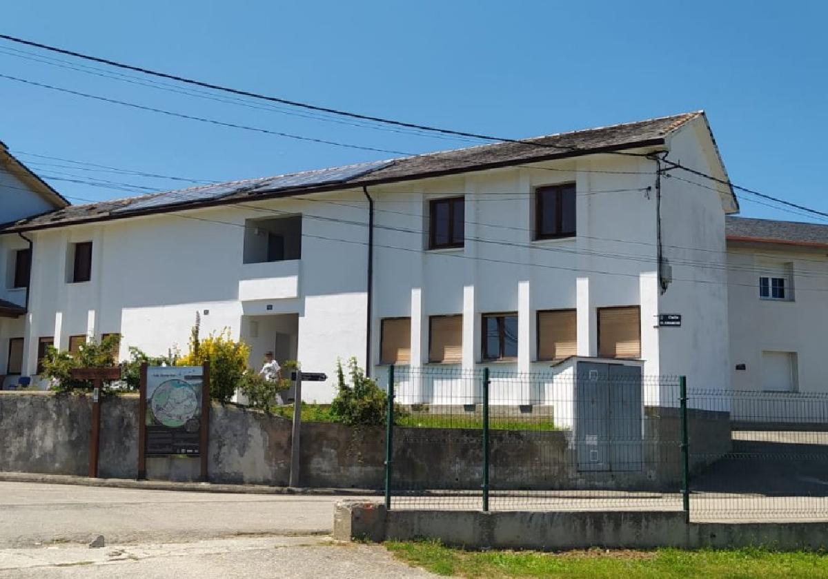 El edificio de las Escuelas, donde se prevé ubicar el centro.