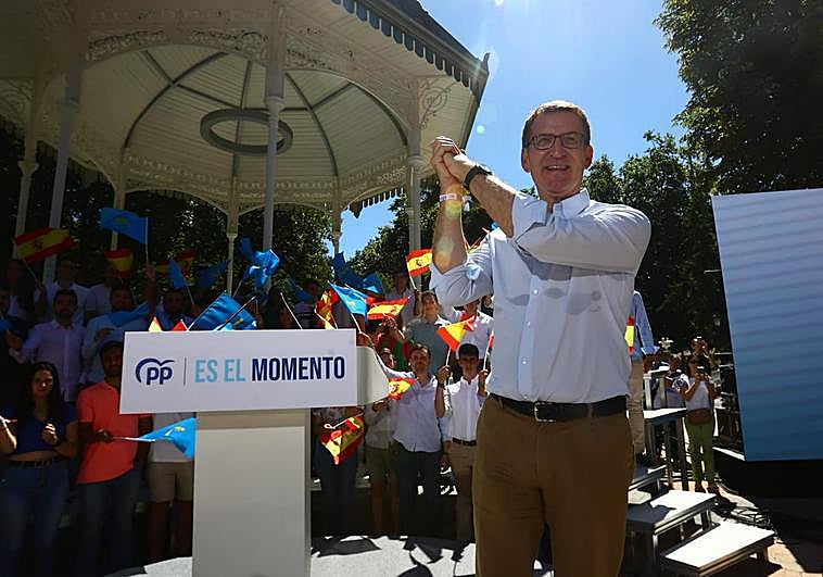 Feijóo, durante el mitin de este viernes en Oviedo.