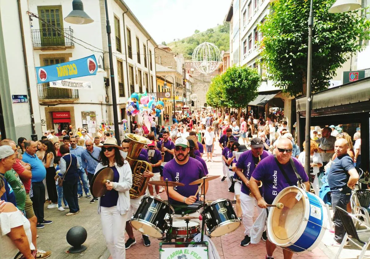 Siete minutos y cuatro segundos de Descarga en Cangas del Narcea | El  Comercio: Diario de Asturias