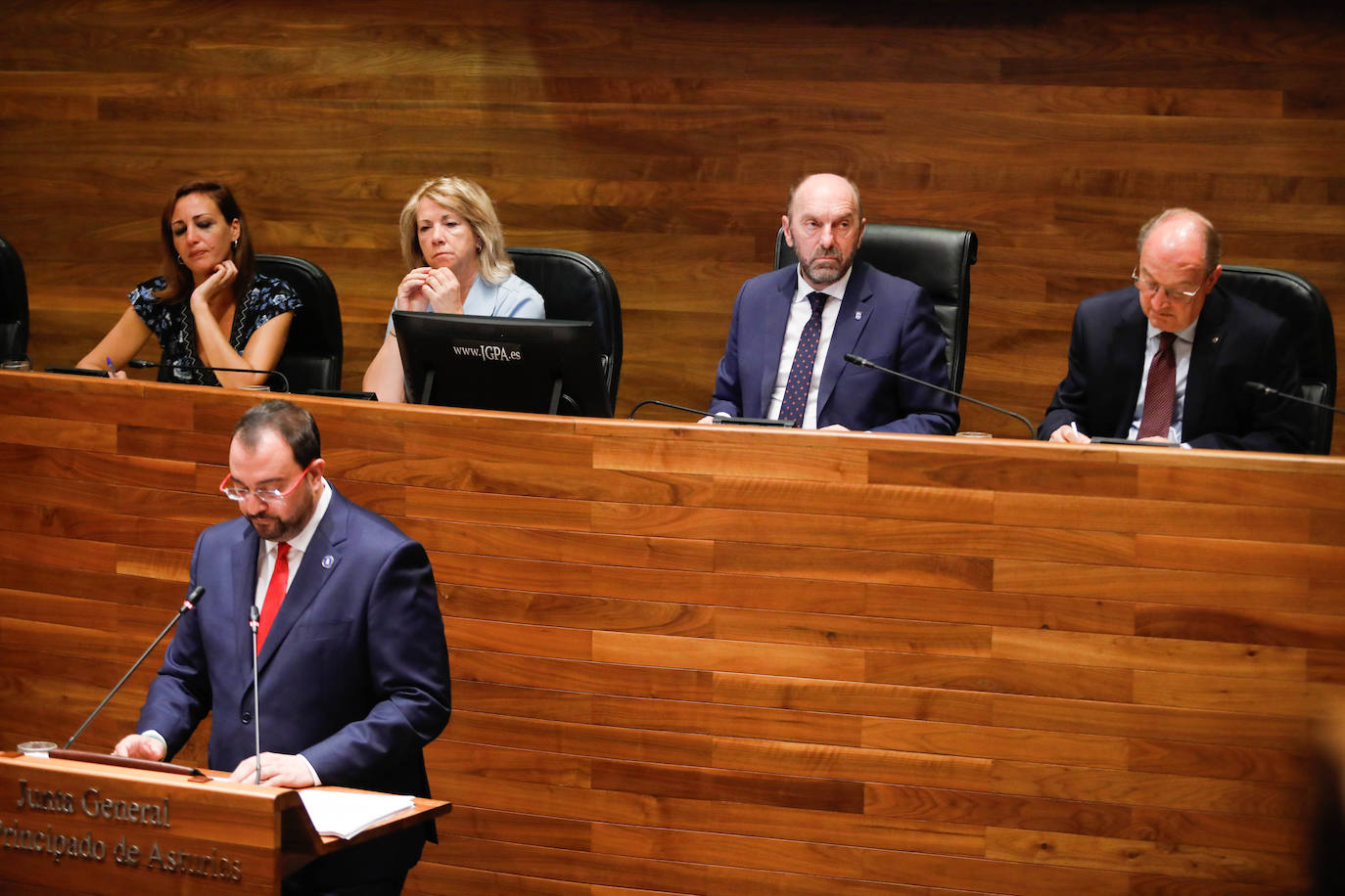 Barbón concreta su programa de gobierno