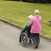 Las nuevas cuantías en las ayudas para las personas en situación de dependencia: hasta 747 euros al mes