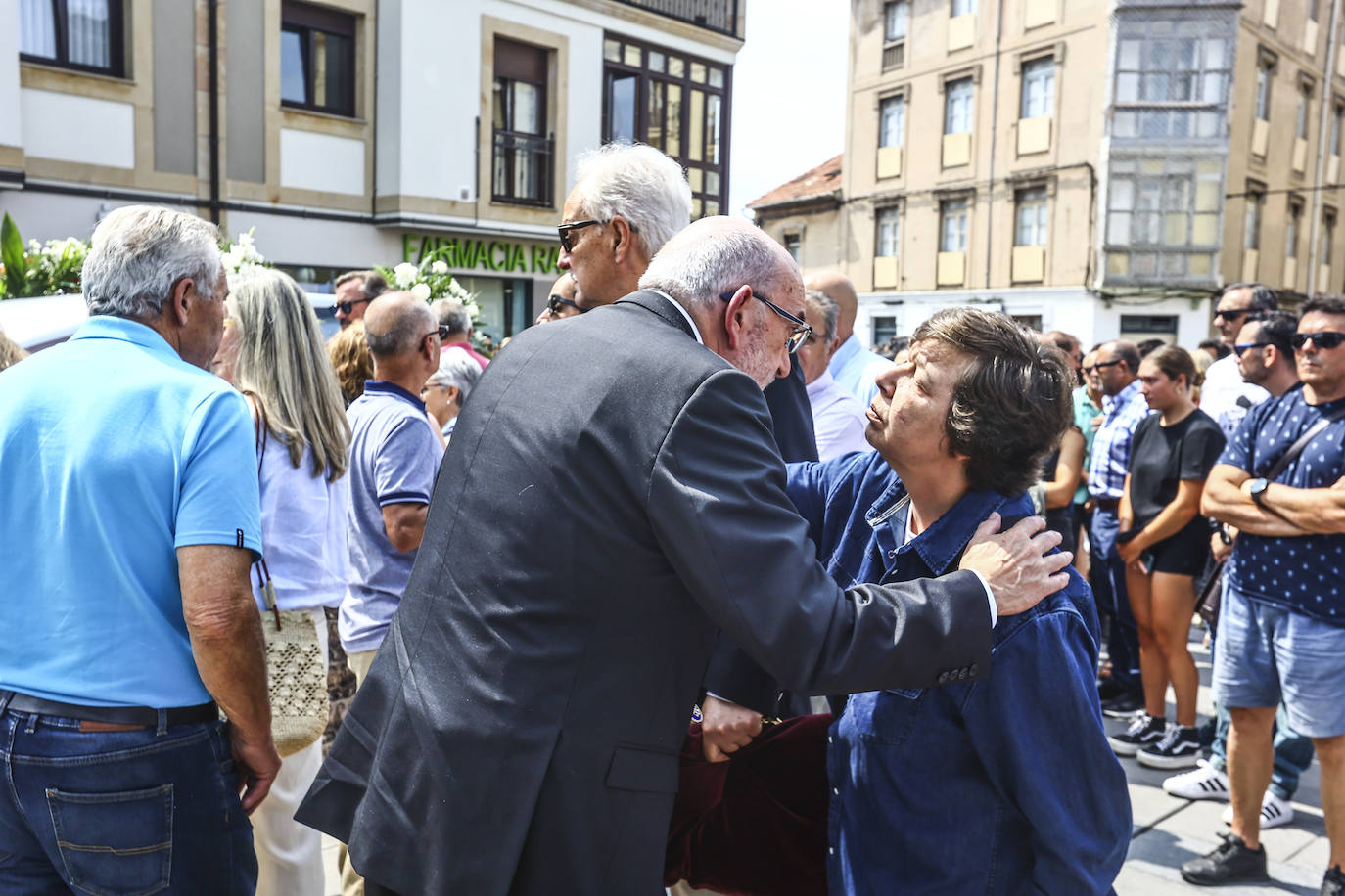 Dolorosa despedida a Jaime Pérez Lorente