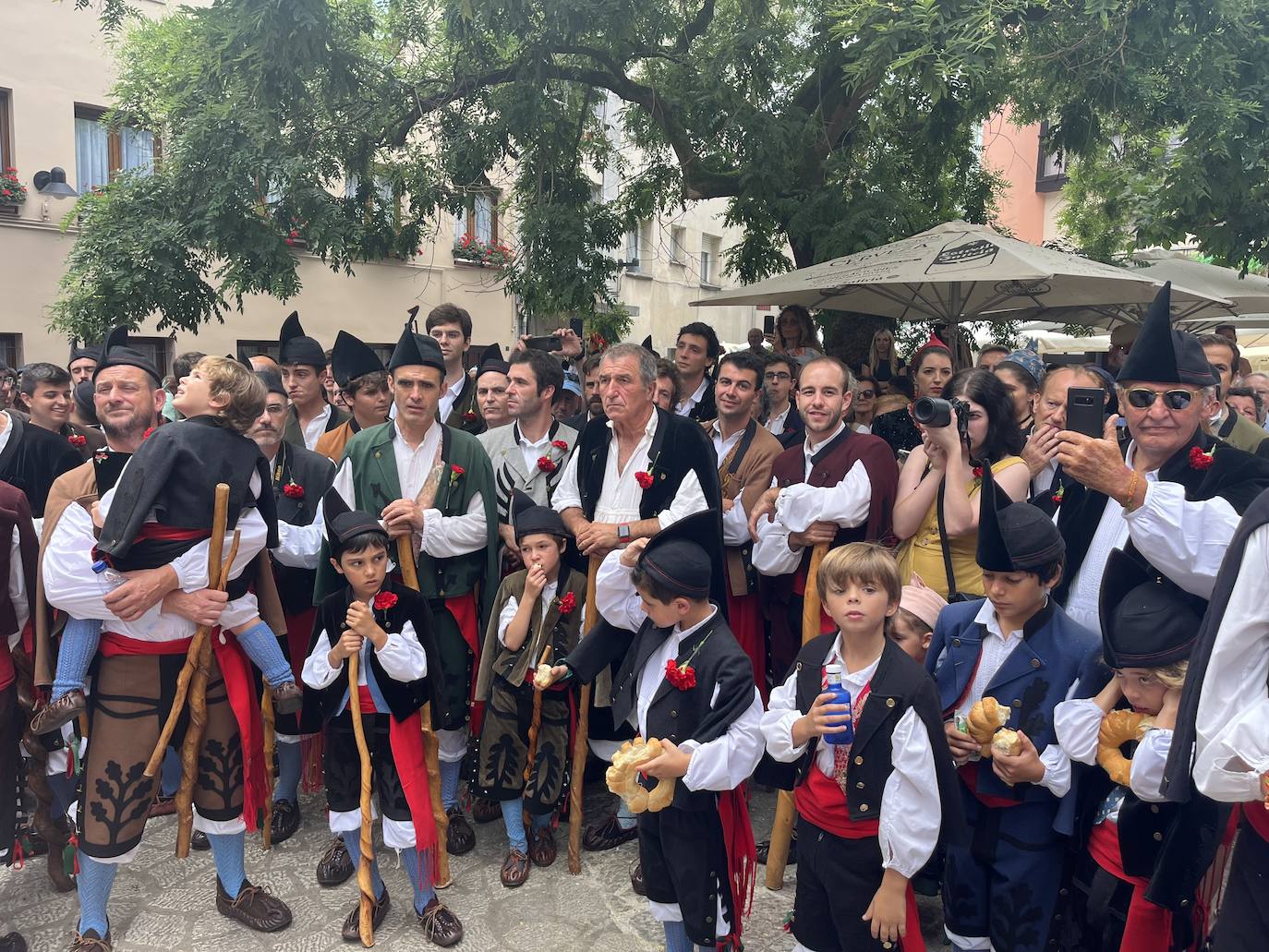 Llanes vibra en el día grande la Magdalena