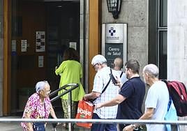 Actividad en el centro de salud de La Lila, en Oviedo.