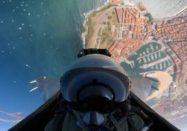 El impresionante vídeo de Gijón grabado desde el Eurofighter