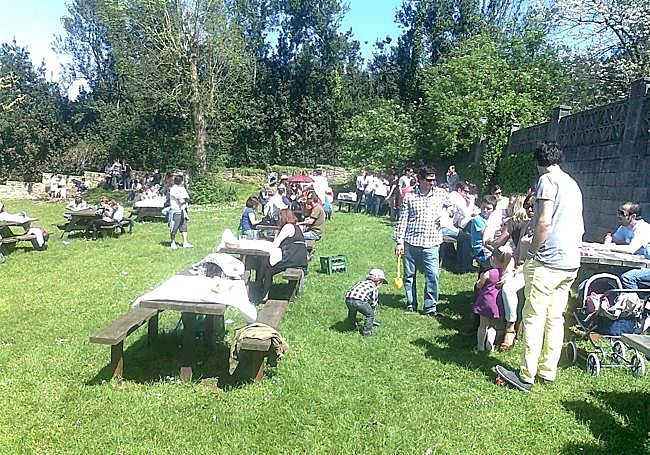 Una imagen pasada del merendero del Chabolu.