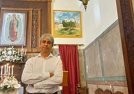 Al fondo, a la derecha, el cuadro pintado por Carlos Romano.