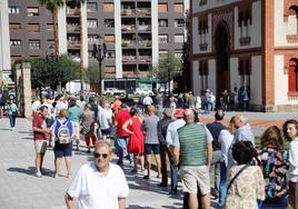 Casi tres horas de cola para volver a ver los toros en Gijón