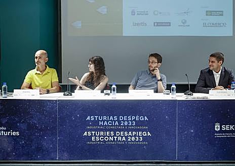 Imagen secundaria 1 - «Desde aquí, Asturias te puede abrir las puertas al mundo»