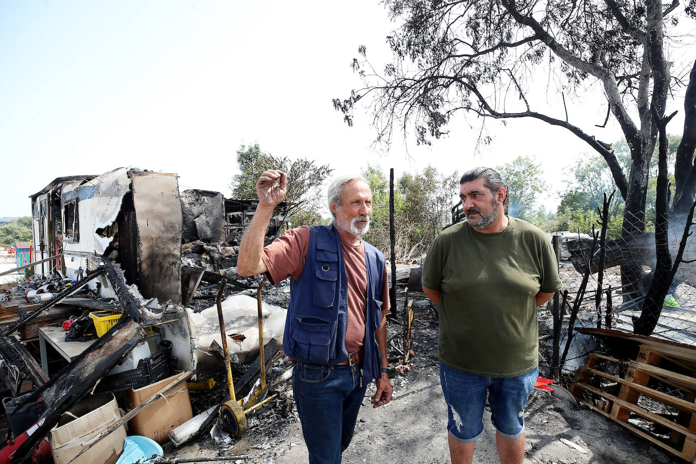 Así amaneció el poblado de Llanera tras el incendio