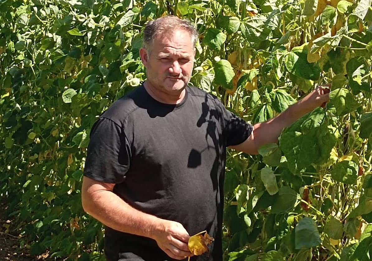 José Manuel García, productor de faba en la localidad de Arbón (Villayón).