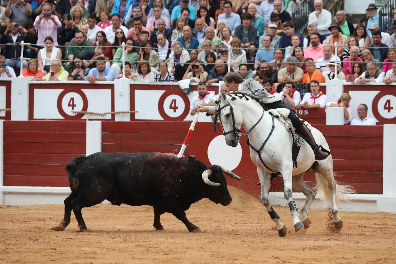 Así fue la primera corrida de la Feria Taurina de Gijón