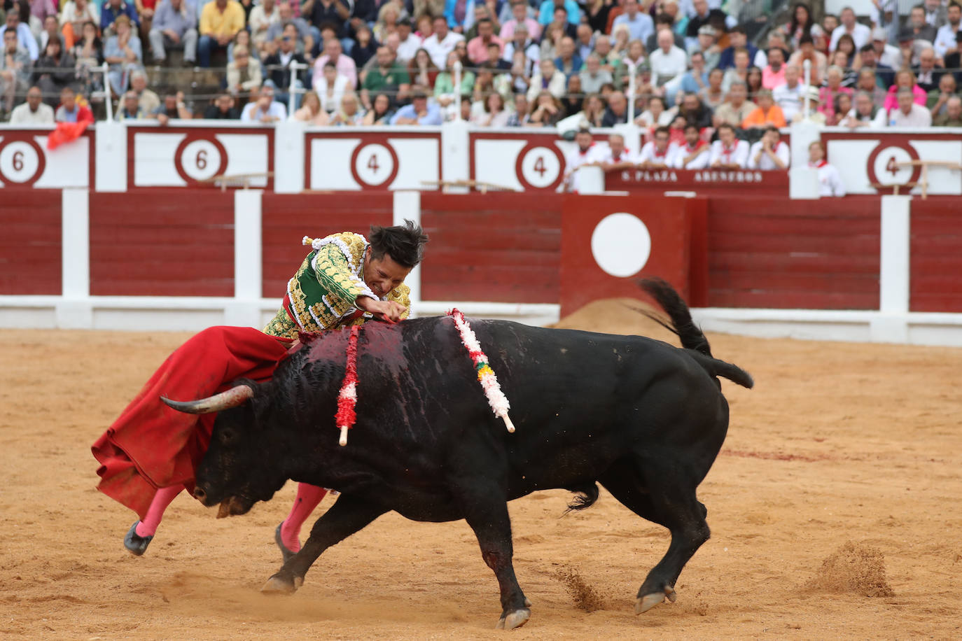 Así fue la primera corrida de la Feria Taurina de Gijón