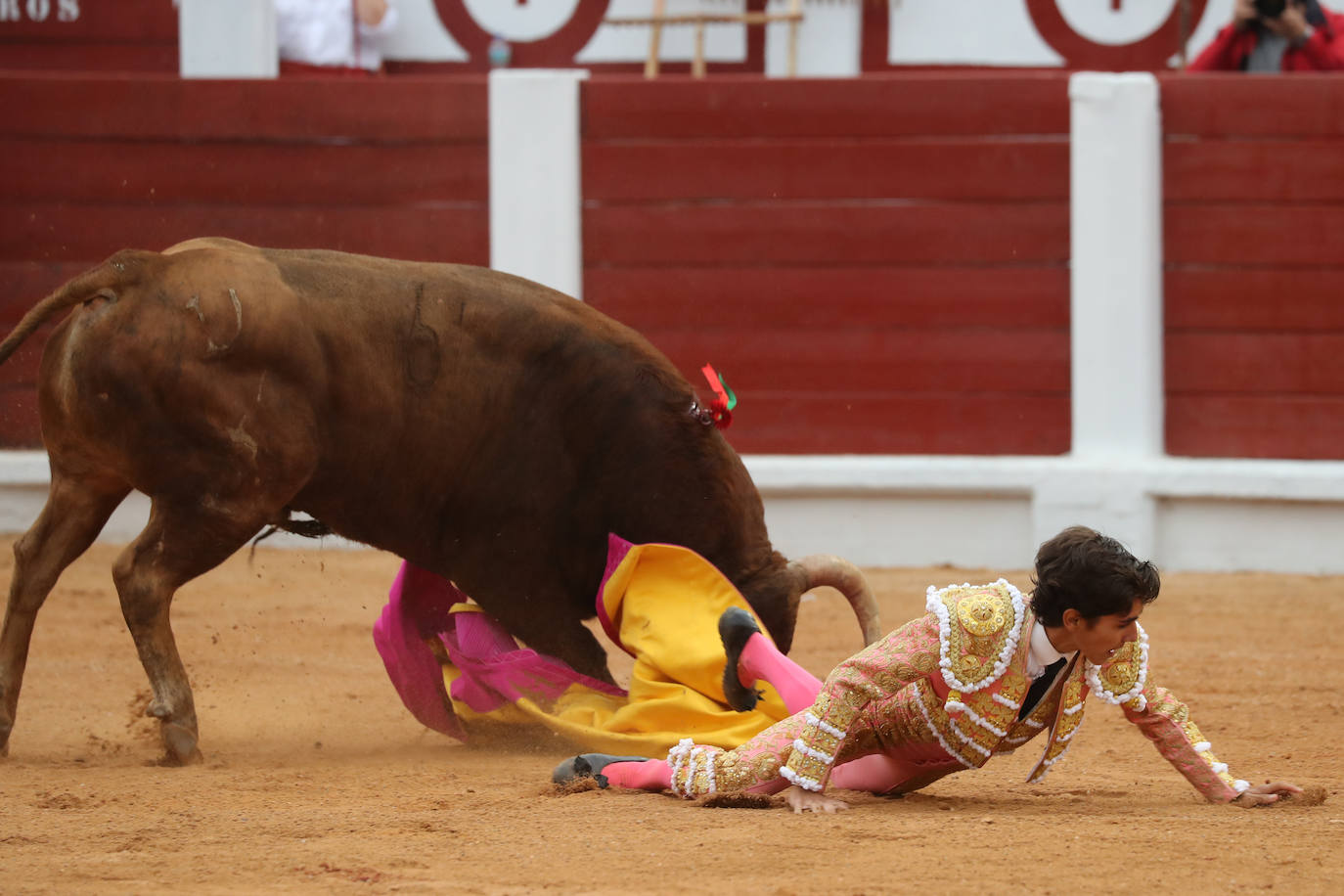 Así fue la primera corrida de la Feria Taurina de Gijón