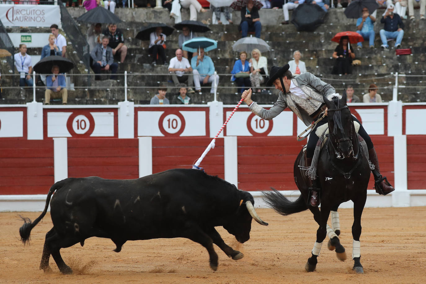 Así fue la primera corrida de la Feria Taurina de Gijón