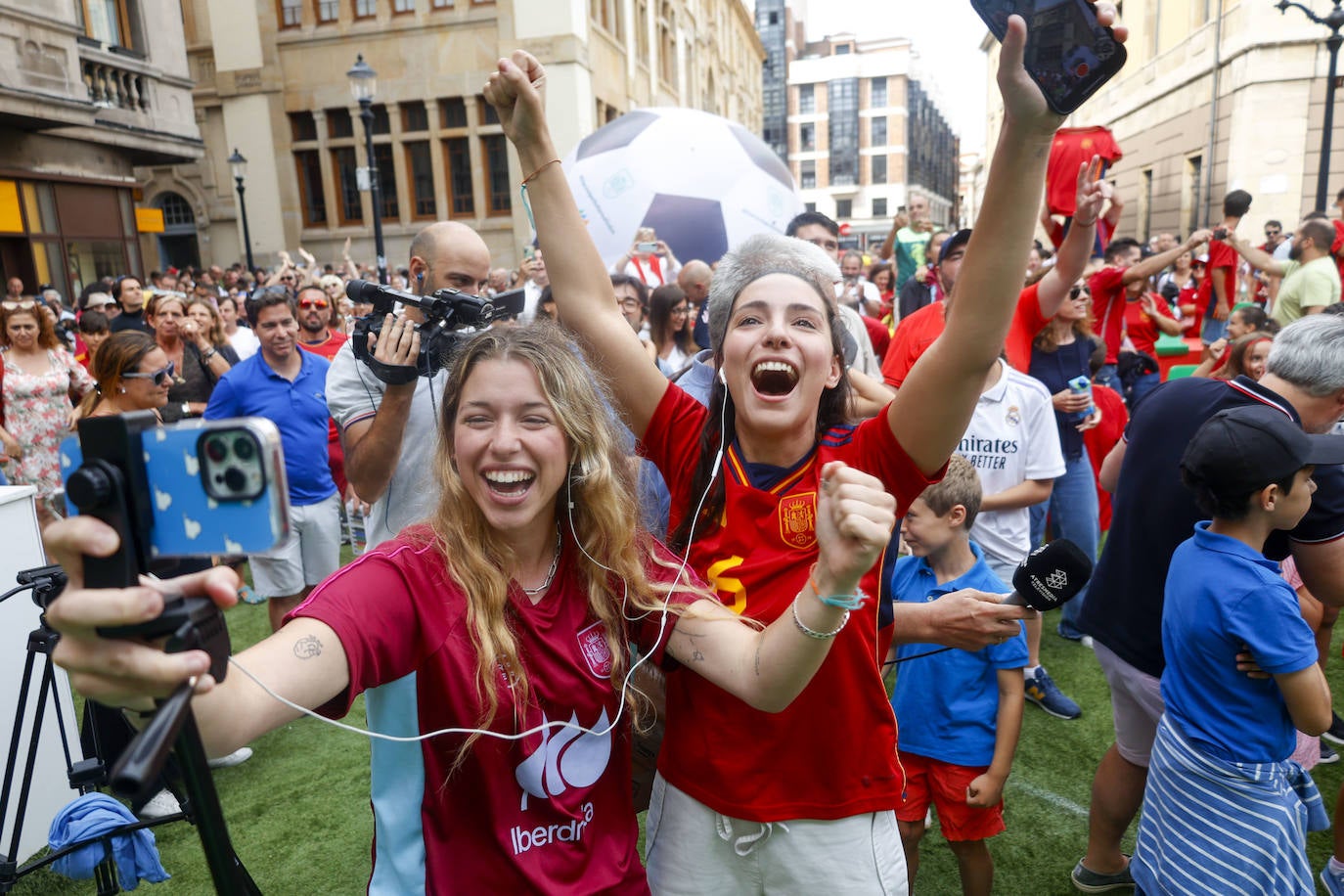 Gijón vibra con la Selección