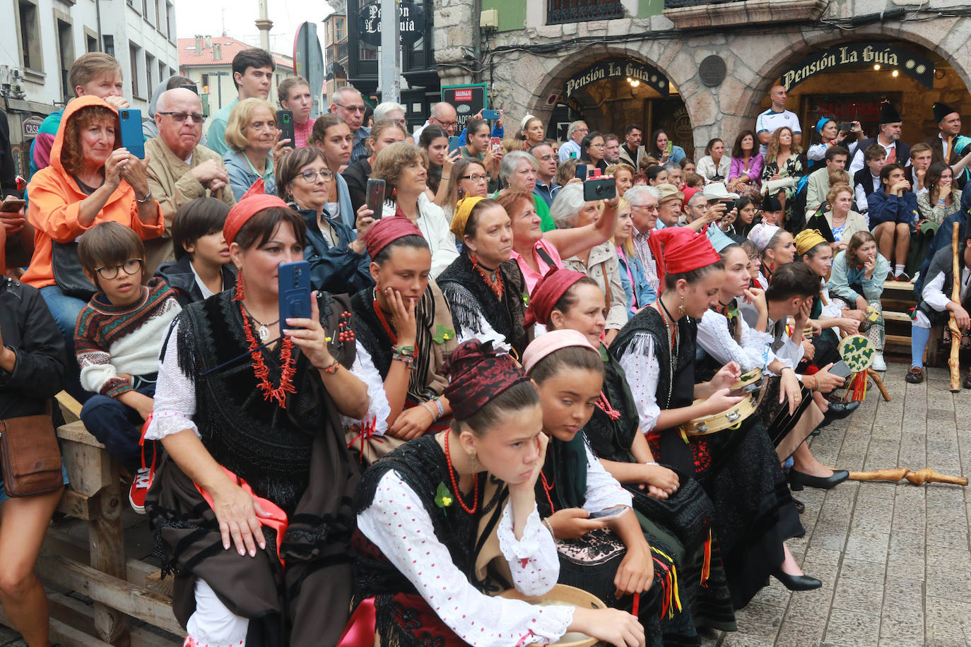 Emoción en Llanes por San Roque