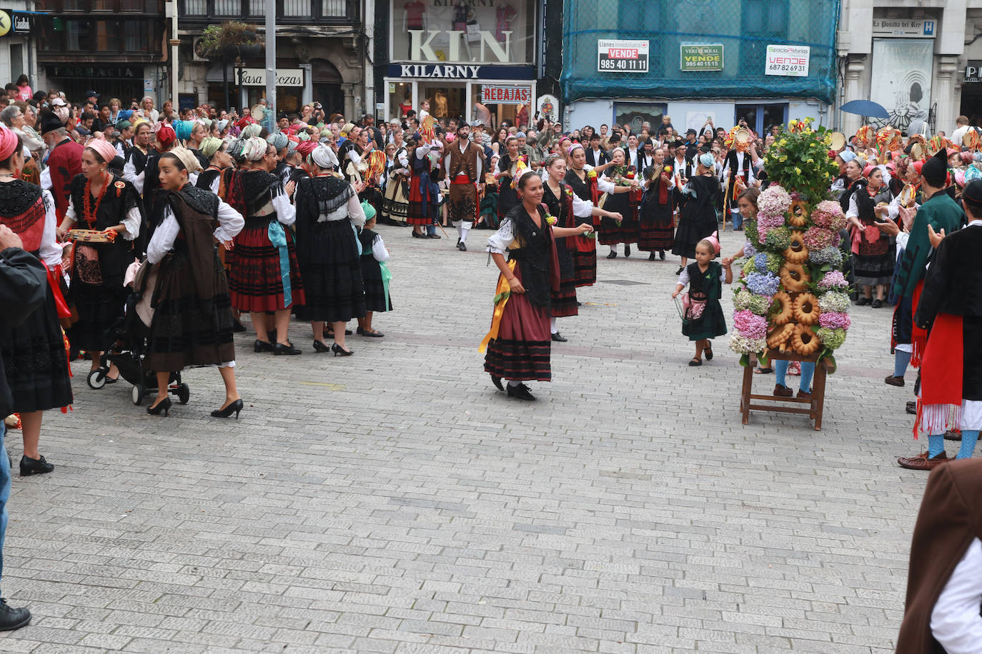 Emoción en Llanes por San Roque