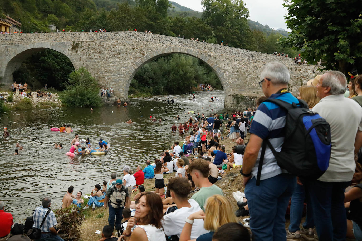 La falta de agua desluce el Descenso Folklórico del Nalón