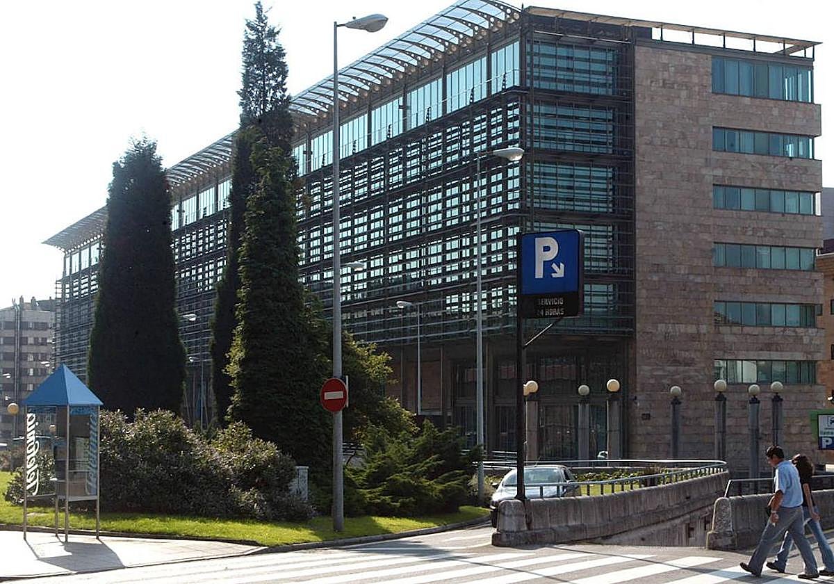 El Principado tendrá diez subdirectores generales para «reducir trabas burocráticas»