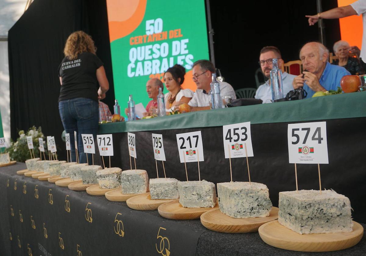 Cabrales acoge la cita estival de los amantes del queso