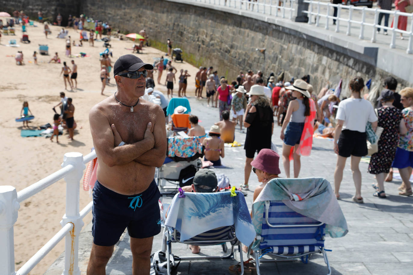 Asturias busca agua y sombra para refrescarse