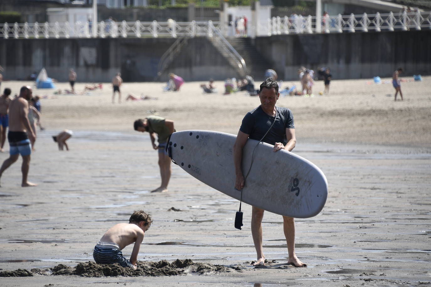 Asturias sofoca el calor antes de que bajen las temperaturas
