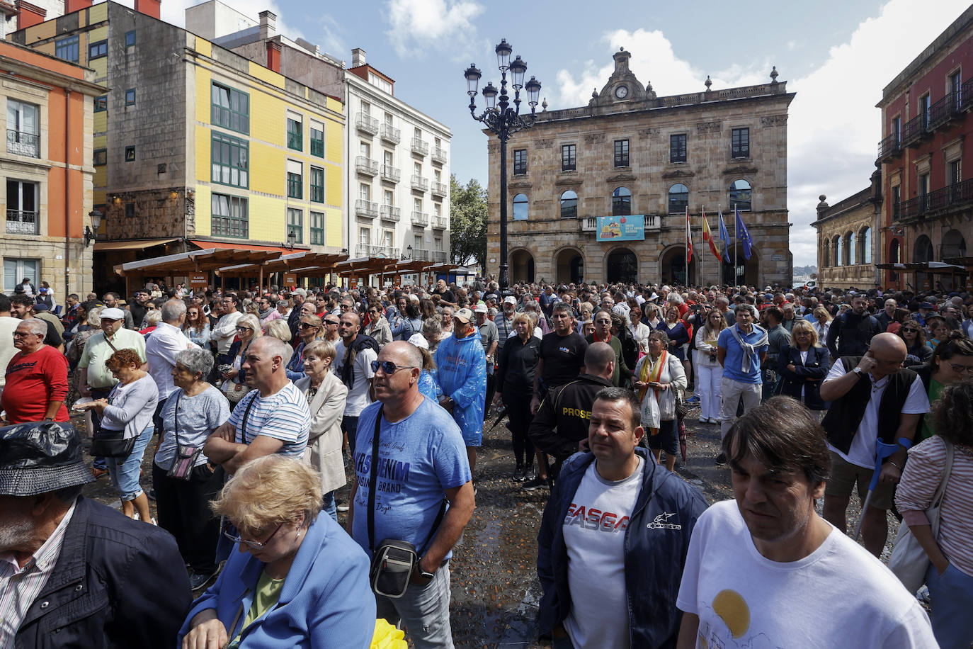 Fiesta sidrera en Gijón con sabor a Sidra Camín