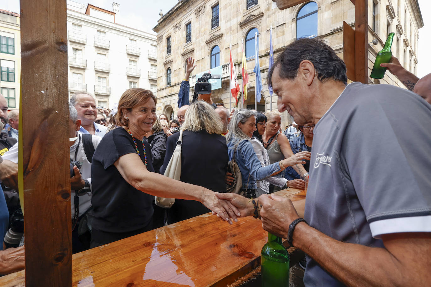 Fiesta sidrera en Gijón con sabor a Sidra Camín