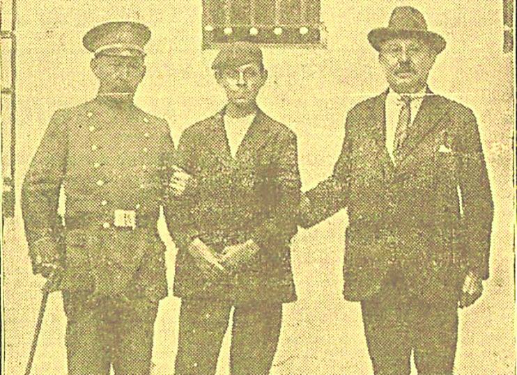 Cifuentes, con sus captores.