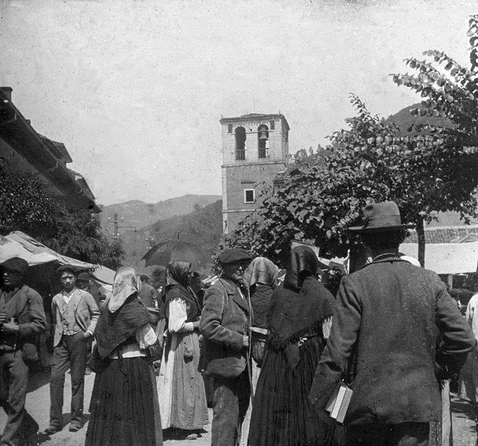 Mieres. El mercado