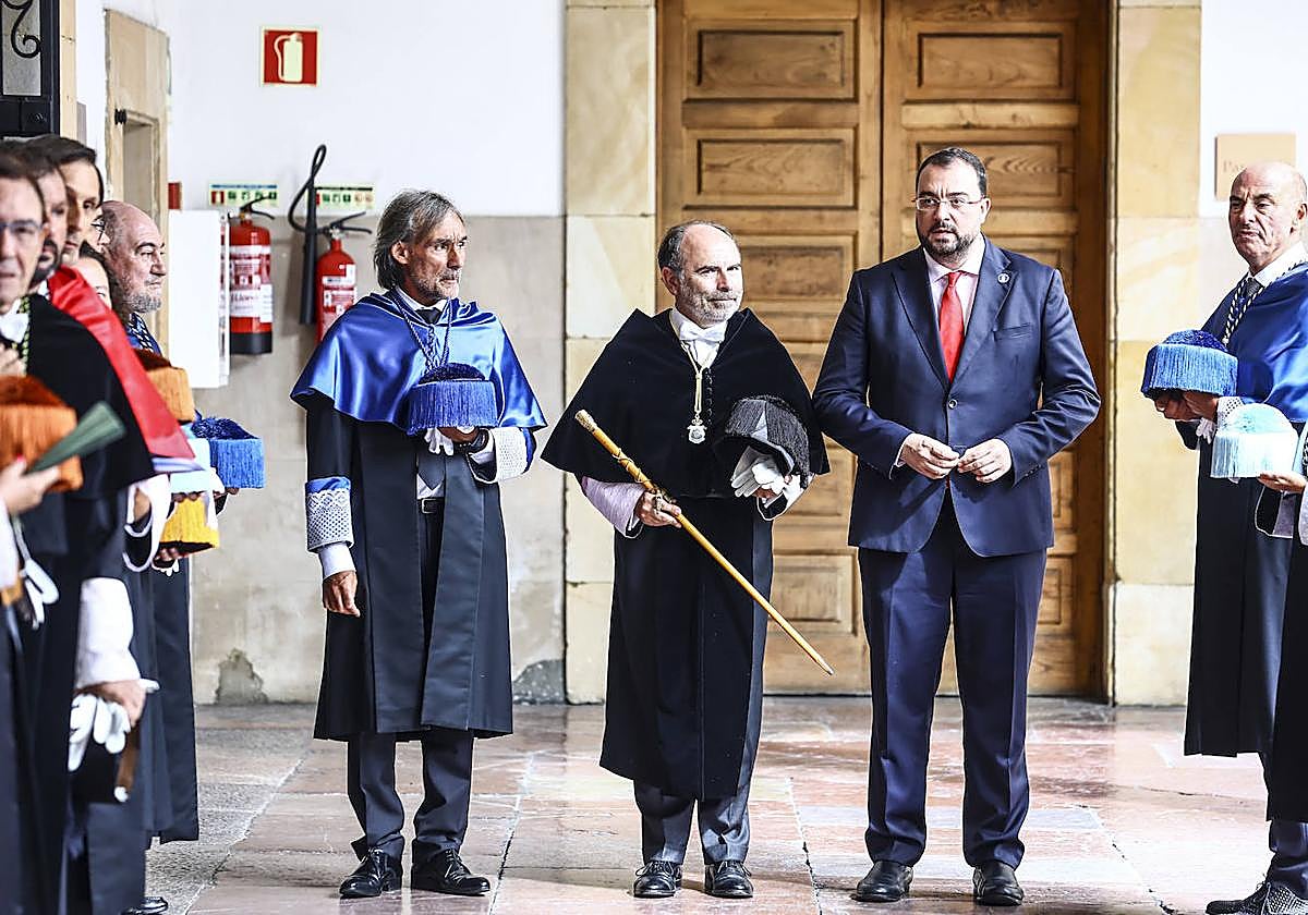 Inicio del curso académico en la Universidad de Oviedo, en imágenes