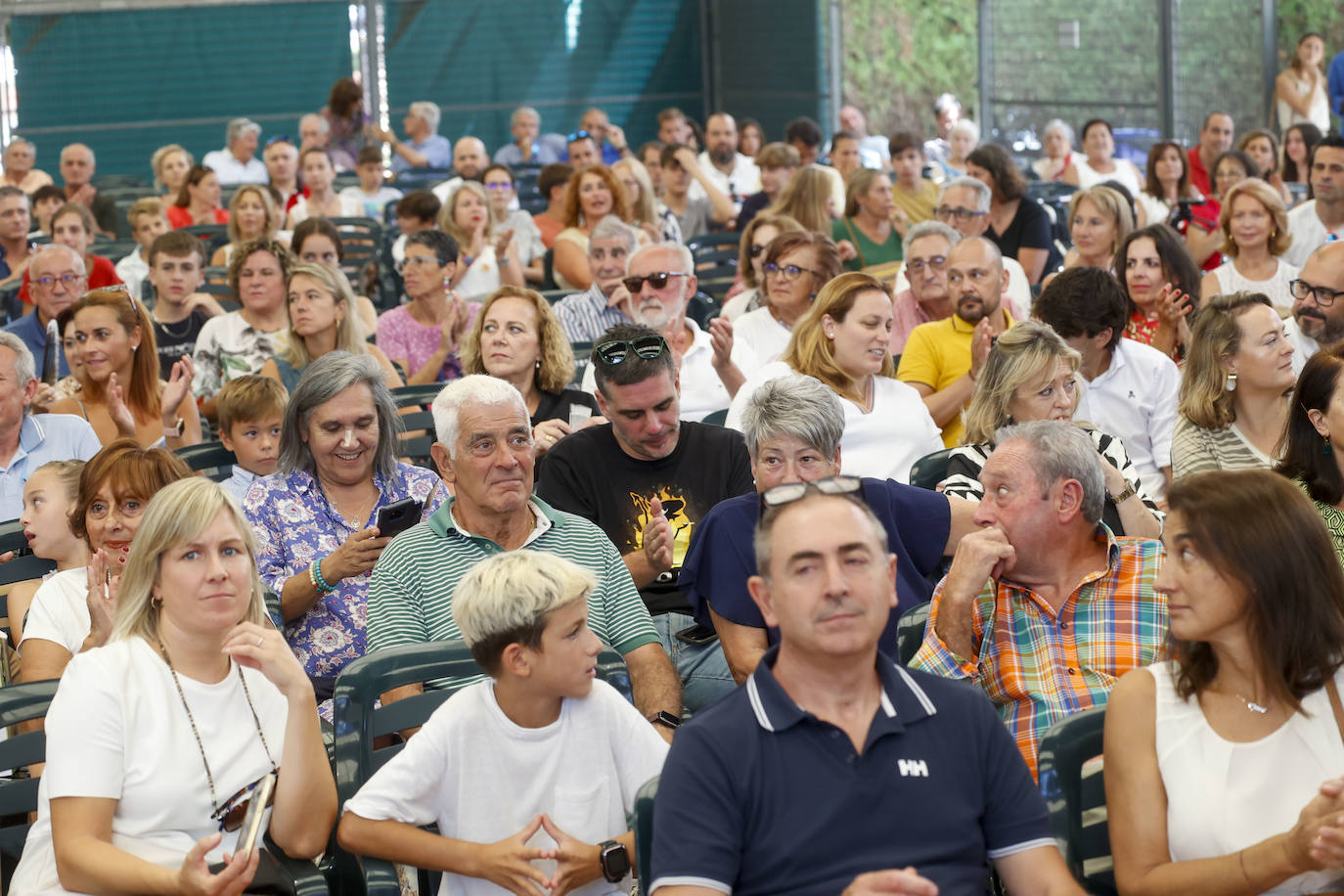 Fiesta y homenajes en el Grupo Covadonga