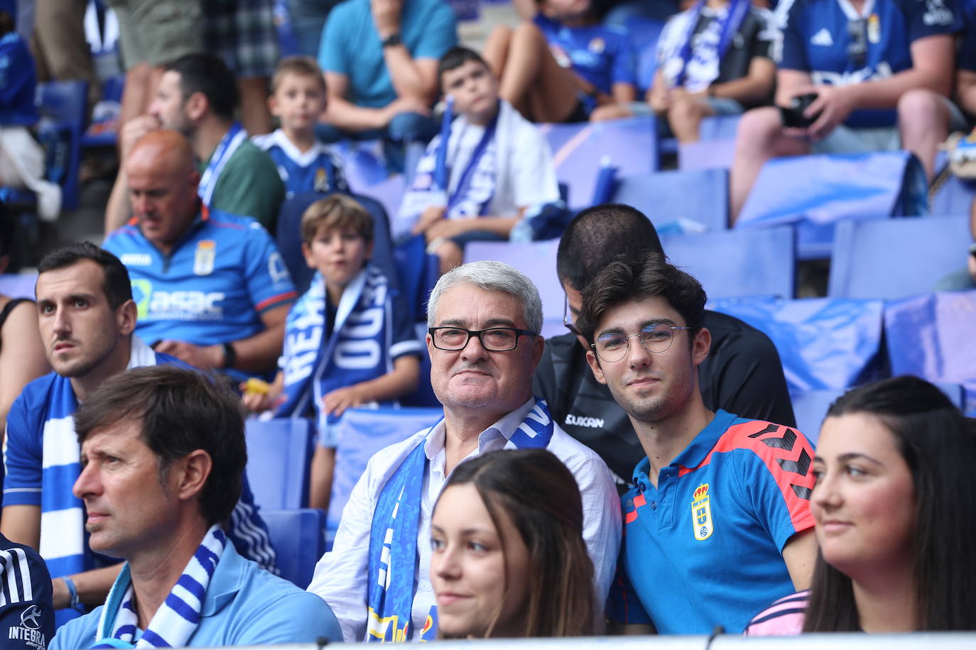 ¿Estuviste viendo el Oviedo - Sporting en el Tartiere? ¡Búscate en las fotos!