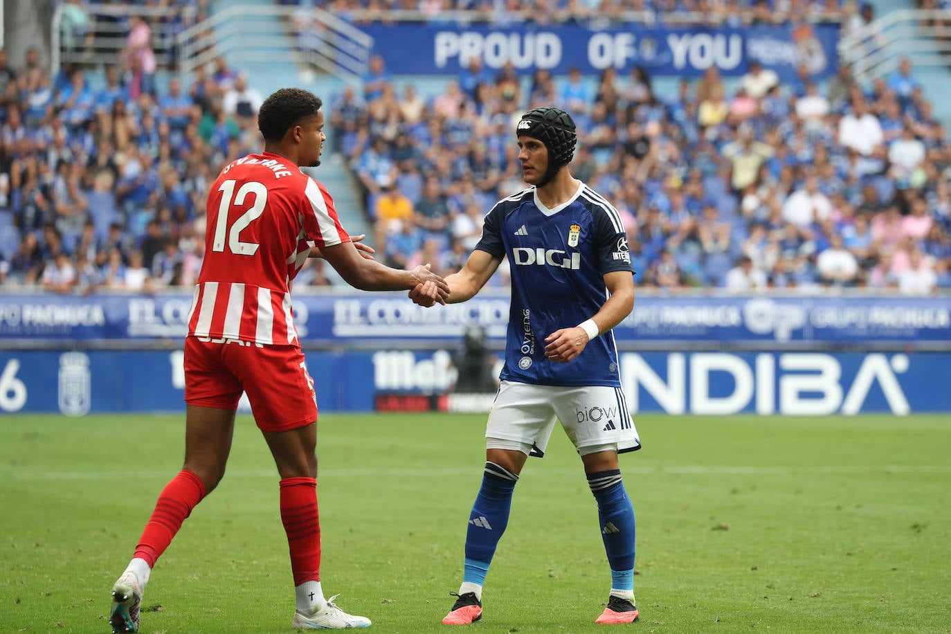 El partido entre el Oviedo y el Sporting, en imágenes