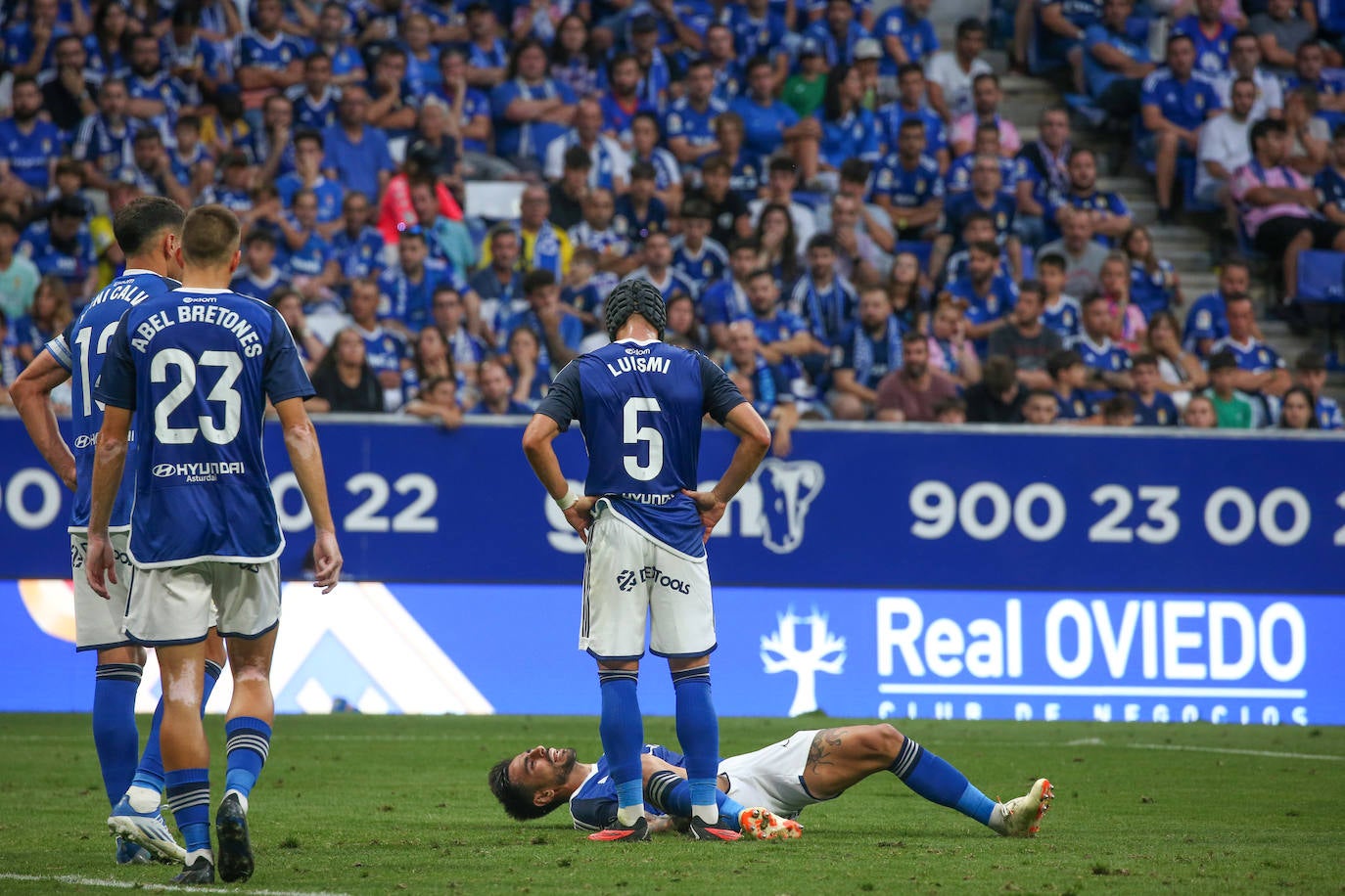 El partido entre el Oviedo y el Sporting, en imágenes