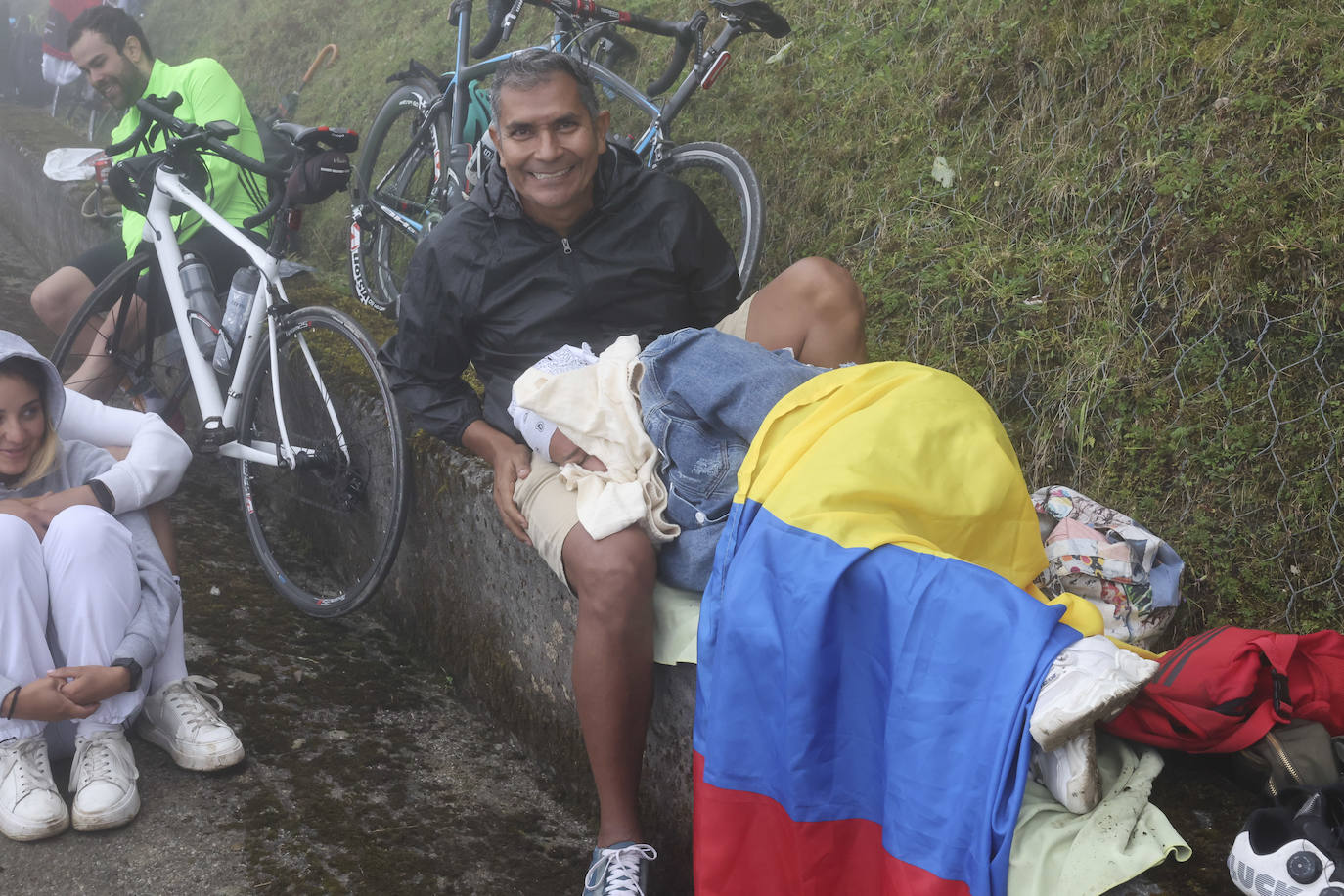 La subida al Angliru, en imágenes