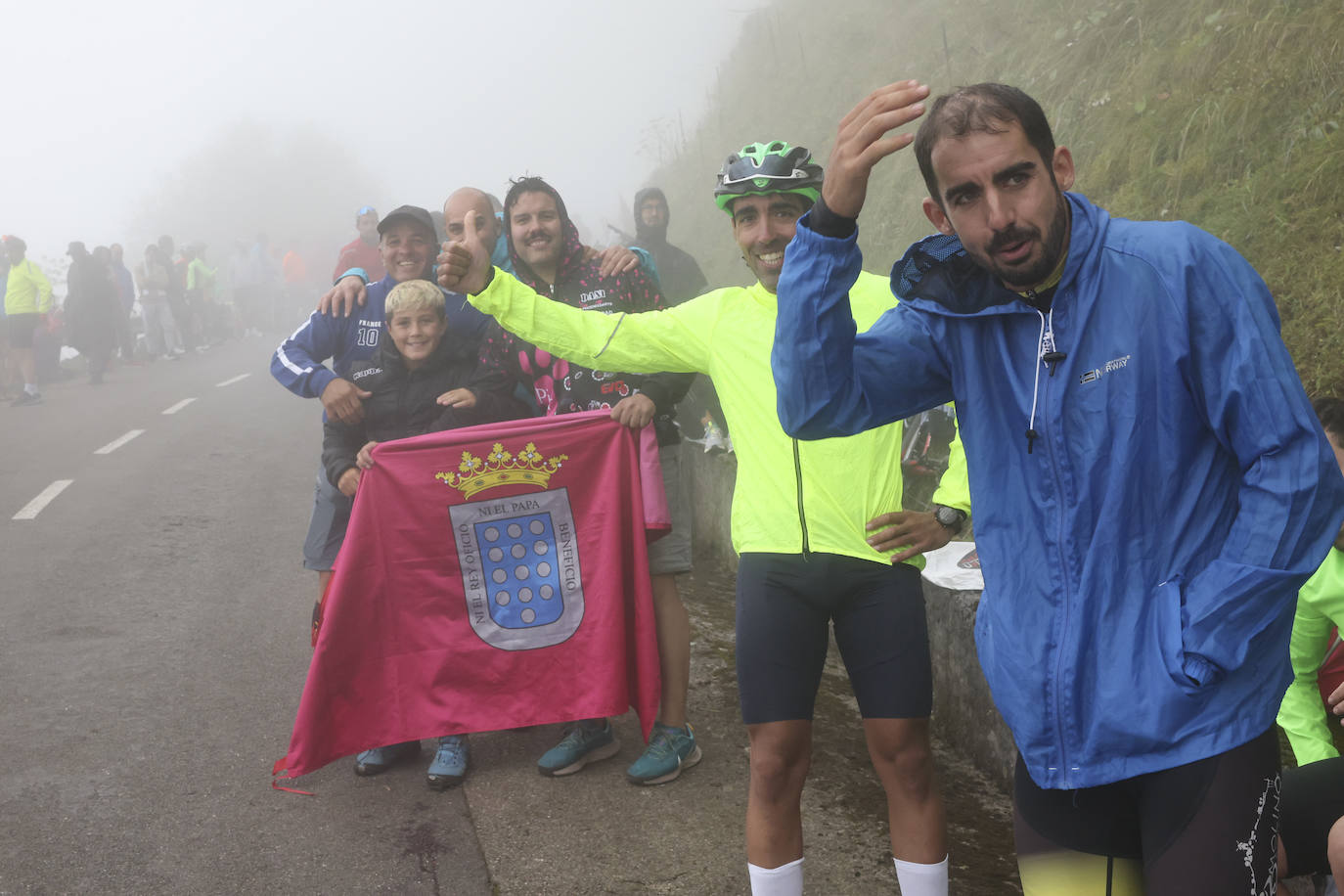 La subida al Angliru, en imágenes