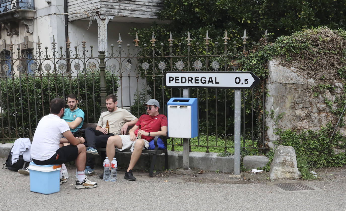 Las imágenes que deja la Vuelta Ciclista en su etapa de Pola de Allande