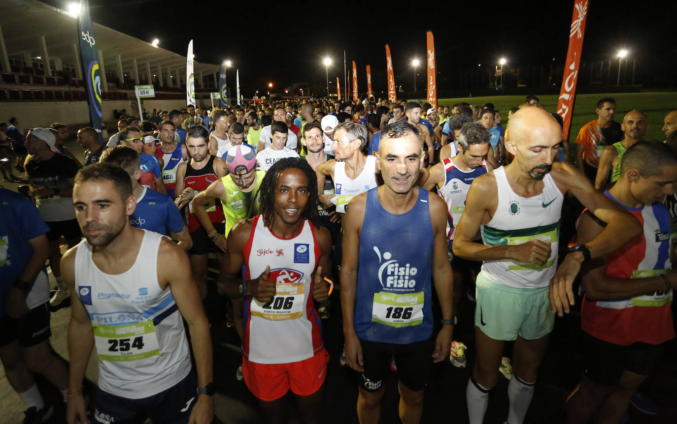 La carrera nocturna de Gijón, en imágenes