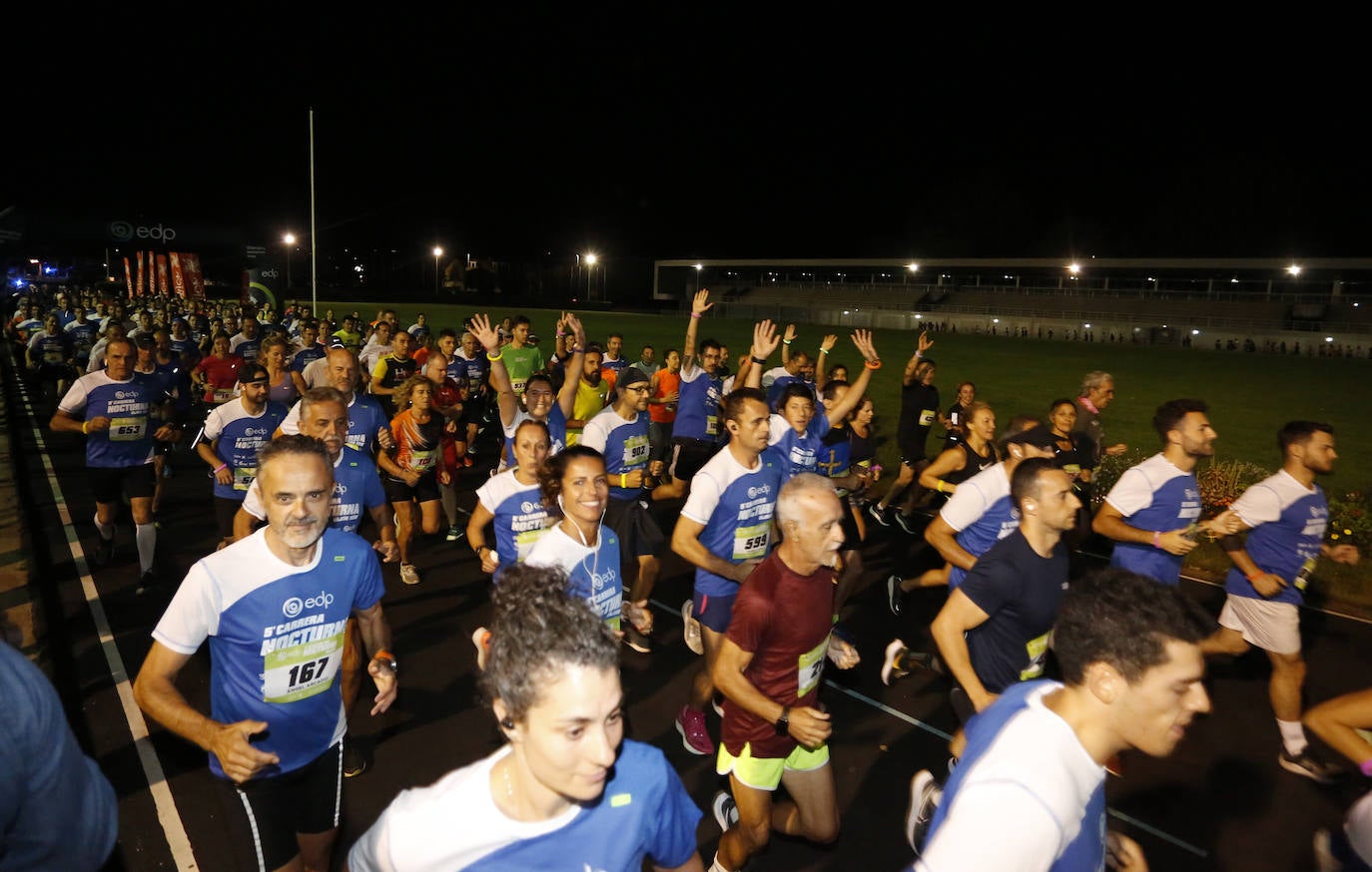 La carrera nocturna de Gijón, en imágenes