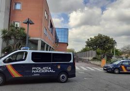 Detienen a un hombre en Gijón por tráfico de drogas en la avenida Constitución