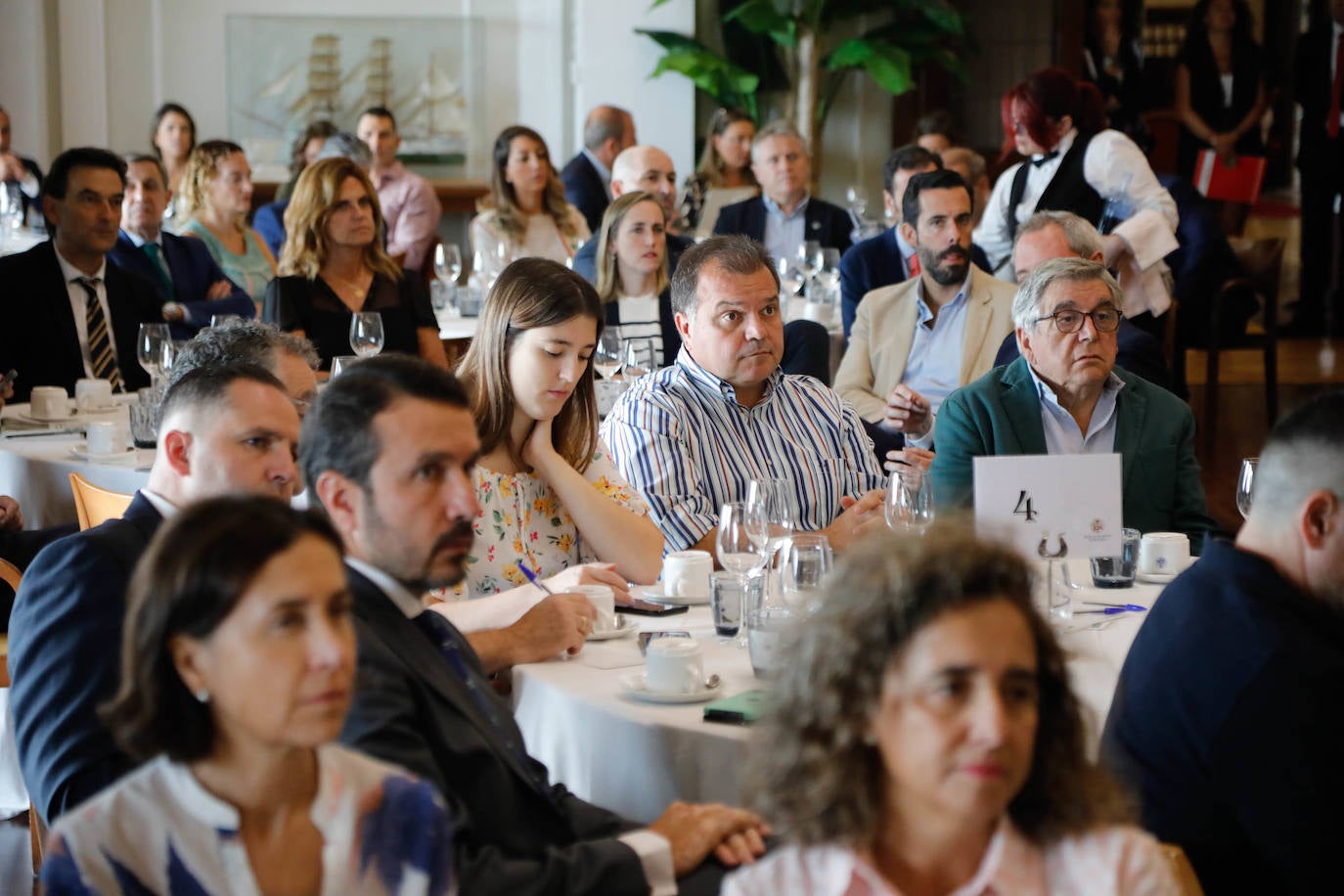 Barbón desgrana los ejes fundamentales de su Gobierno