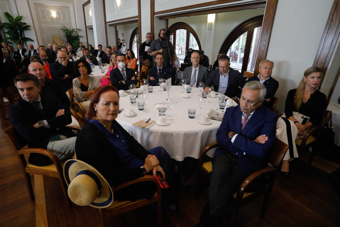 Barbón desgrana los ejes fundamentales de su Gobierno